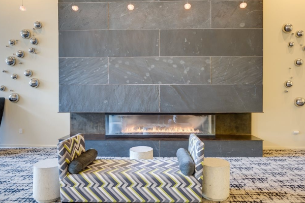 Montigo Prodigy Bay 400 Series Custom-Built Gas Fireplace
