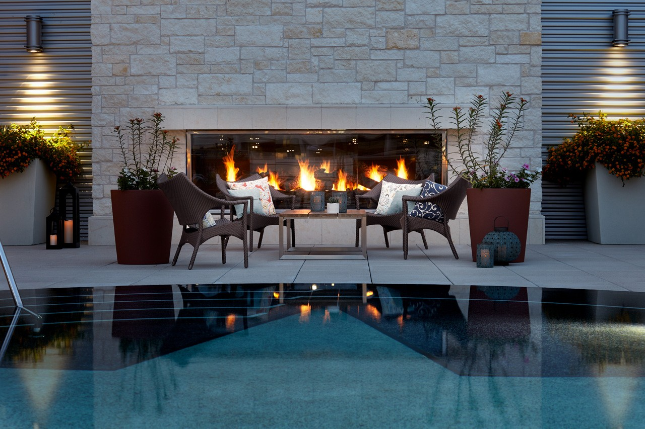 Montigo Prodigy 300 Series Single-Side Custom-Built Gas Firerplace